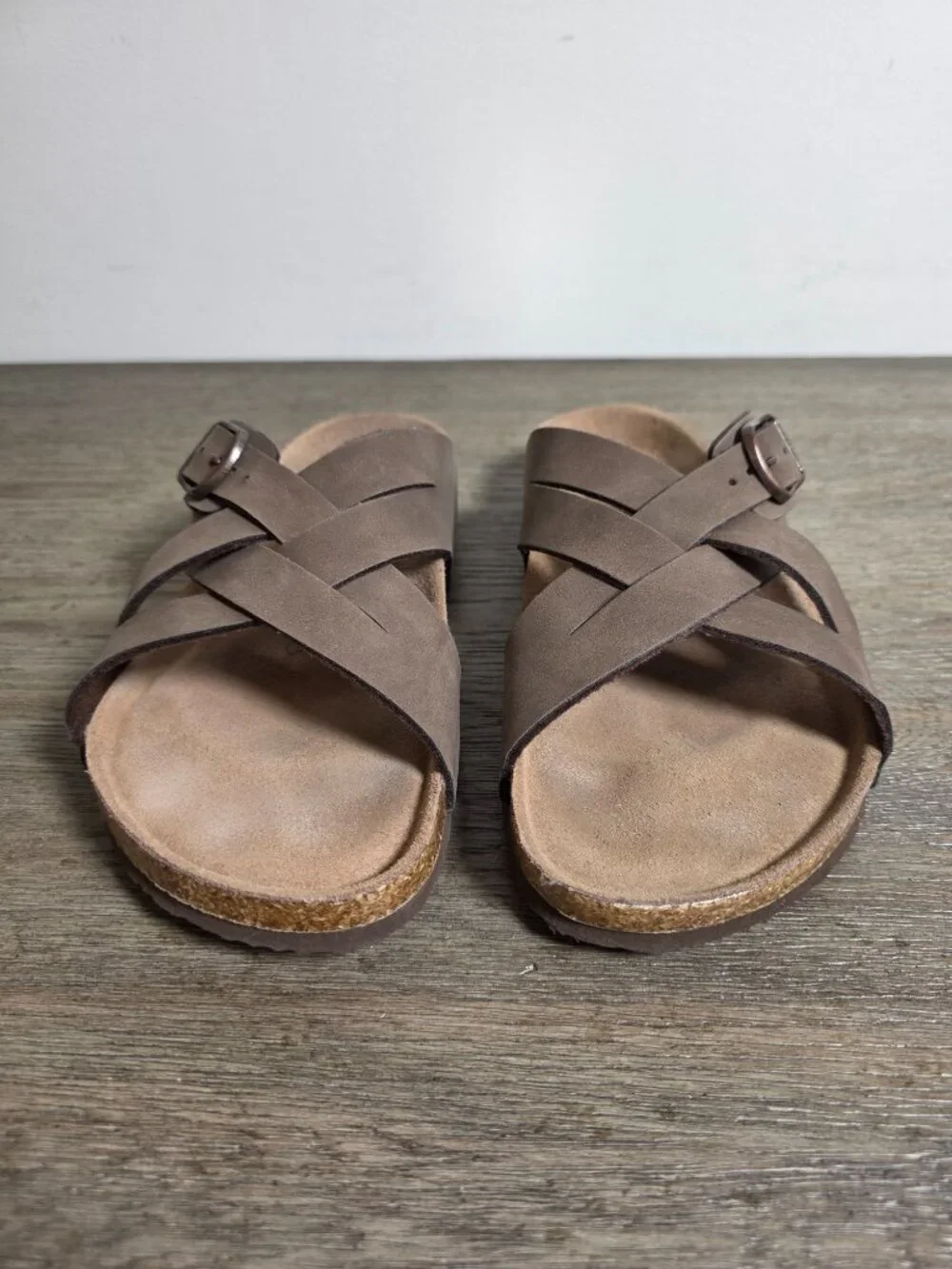 FITORY Women's Sandals Size 10 Crisscross Strap Brown Cork Footbed Summer Spring